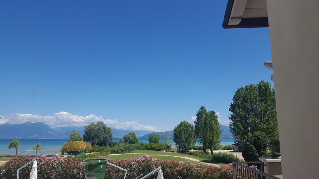 Villa Onofria Сирмионе Экстерьер фото
